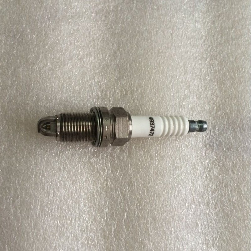 Nature gas Spark Plug 4089904 4955292 4955851 for 6CT engine spare parts