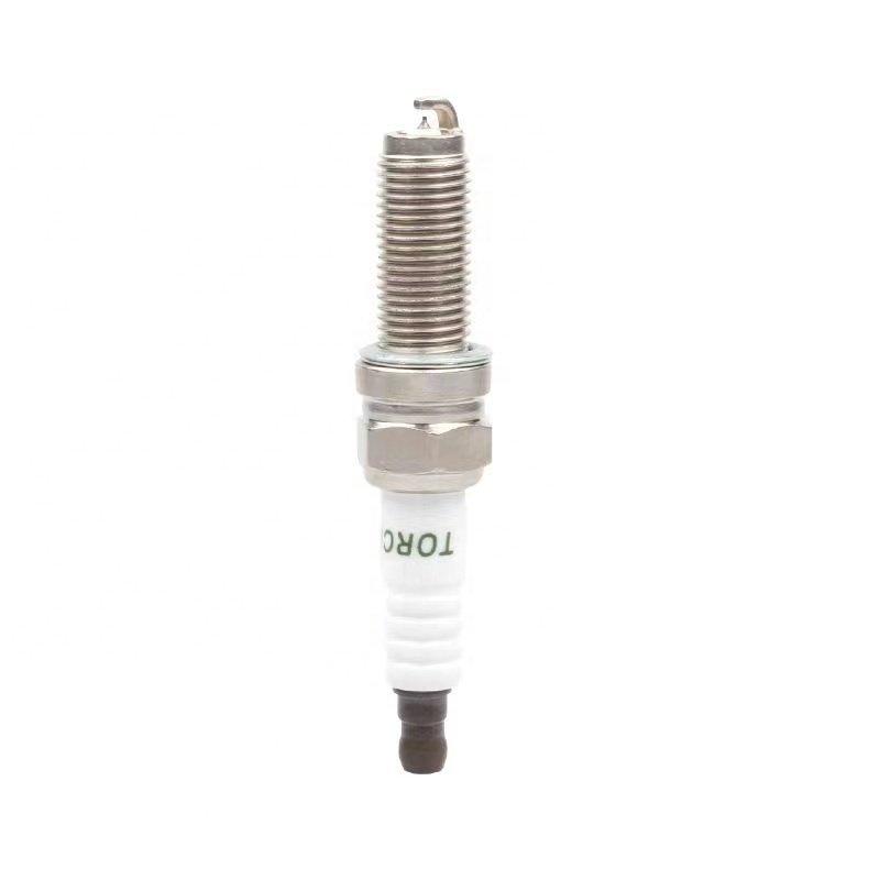 Original spark plug Platinum Iridium Spark Plugs 3707200F000A OE212 for DFSK glory 600 fengguang 580 ix5 s560 for SFG15T