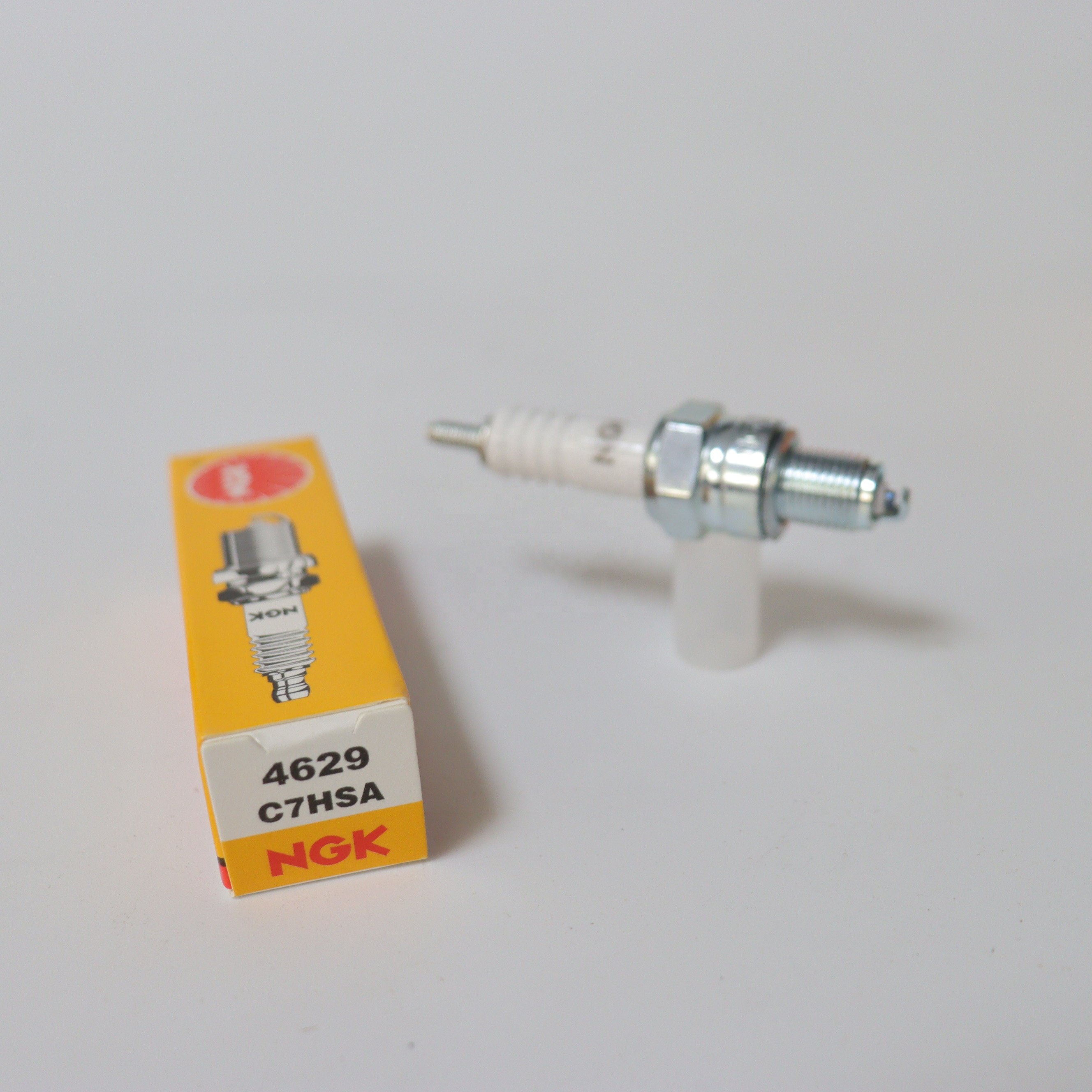 SNOR High Quality Spark Plug Manufacturers Spark Plug Ignition Engine For NGK 4629C7HSA