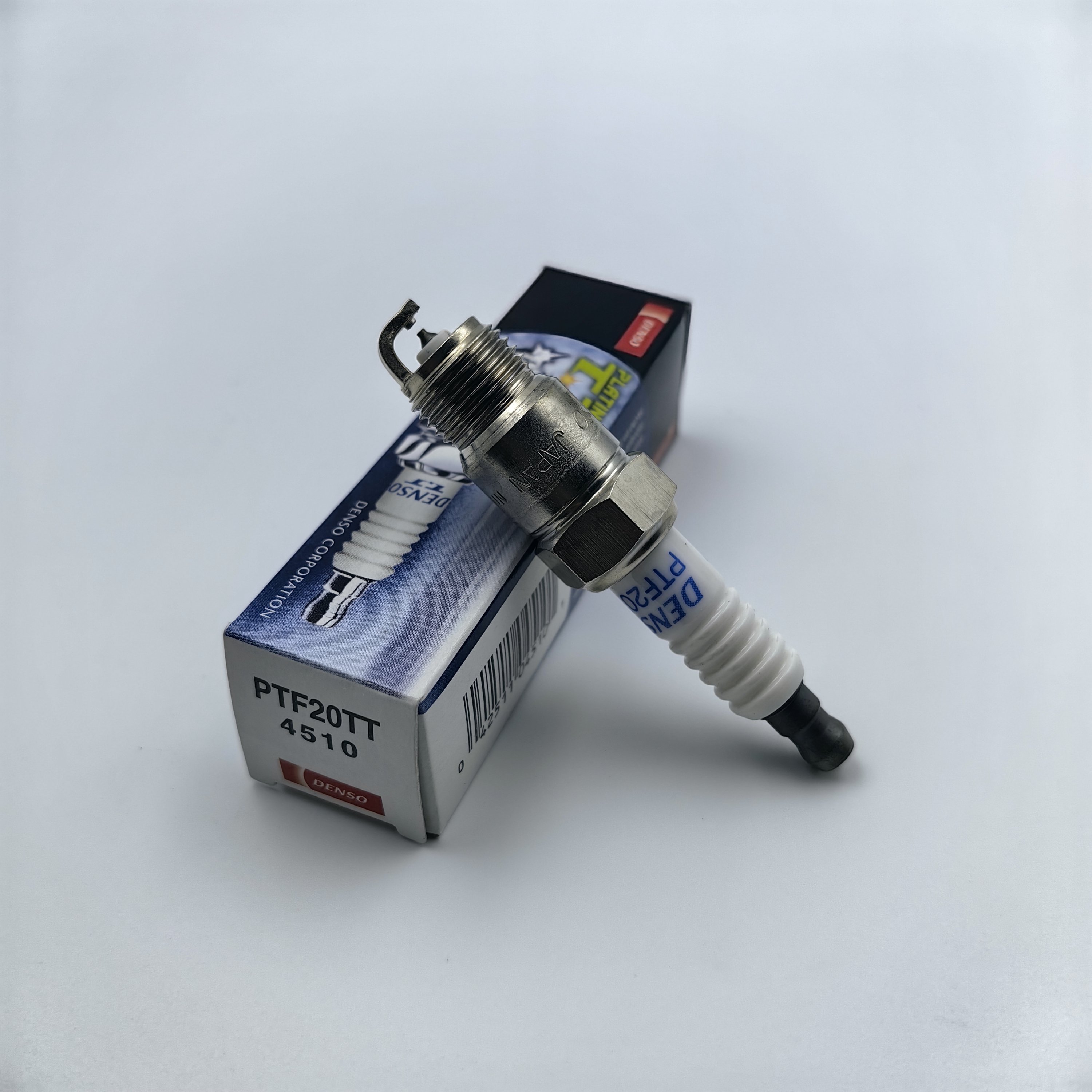 Bujias De Autos DENSO Original Candle 4510 PTF20TT Cross Use with BP6FS ,BPR6FS ,R5673-6 ,R5674-6 ,UR5 ,UR6VX ,YR55VX and etc
