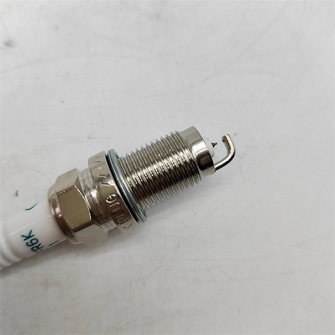 WLGRT High quality IZFR6K11 Double Iridium Spark Plug For Hyundai Jaguar Volvo Suzuki