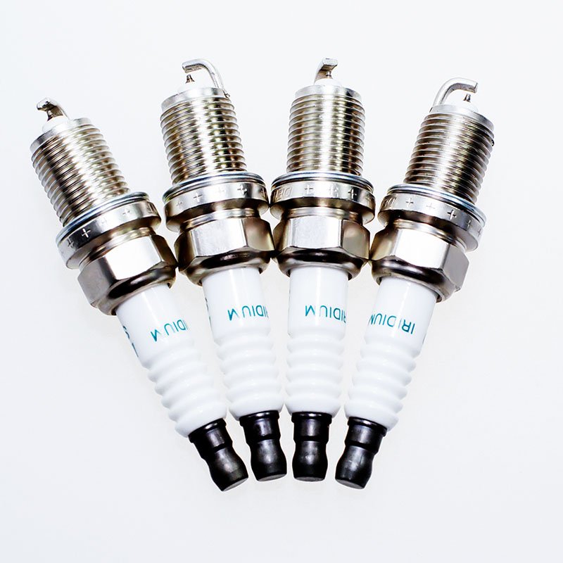 Wholesale Car engine spark plug SK20R11 90919-01210 For Toyota 4 Runner Camry Lexus 90919 01210