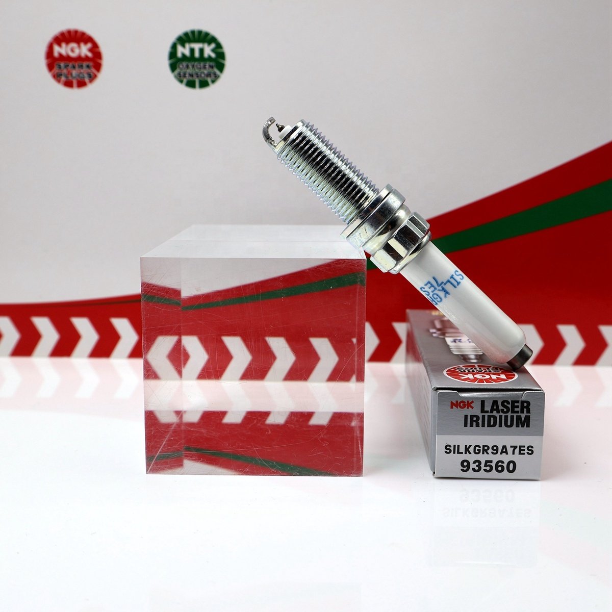 SILKGR9A7ES 93560 Original NGK Iridium Platinum spark plug No security label 06M 905 606 F