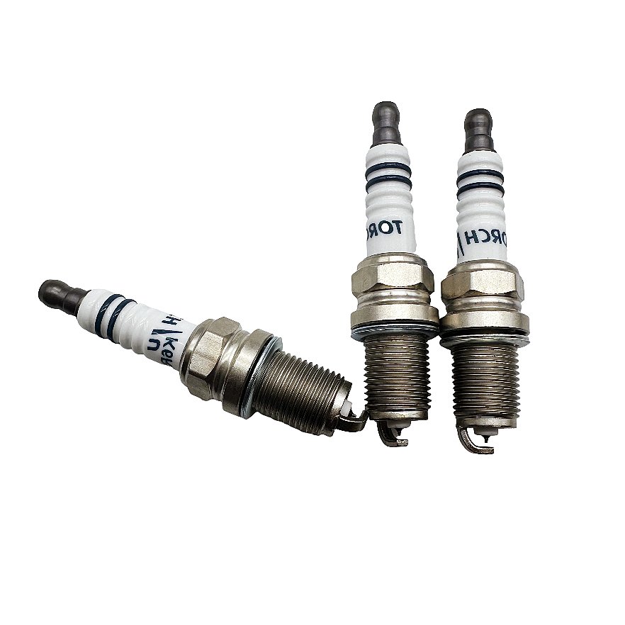 Chinese motorcycle metal color spark plug factory direct sale motorcycle accessories spark plugs