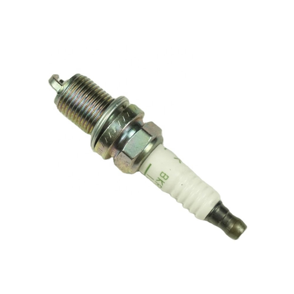 Cars Spark Plug for Daewoo Dodge Hyundai Jaguar Mazda Mercedes Benz PEUGEOT Renault SUZUKI Saab VOLVO 9015257 96130723 plugs