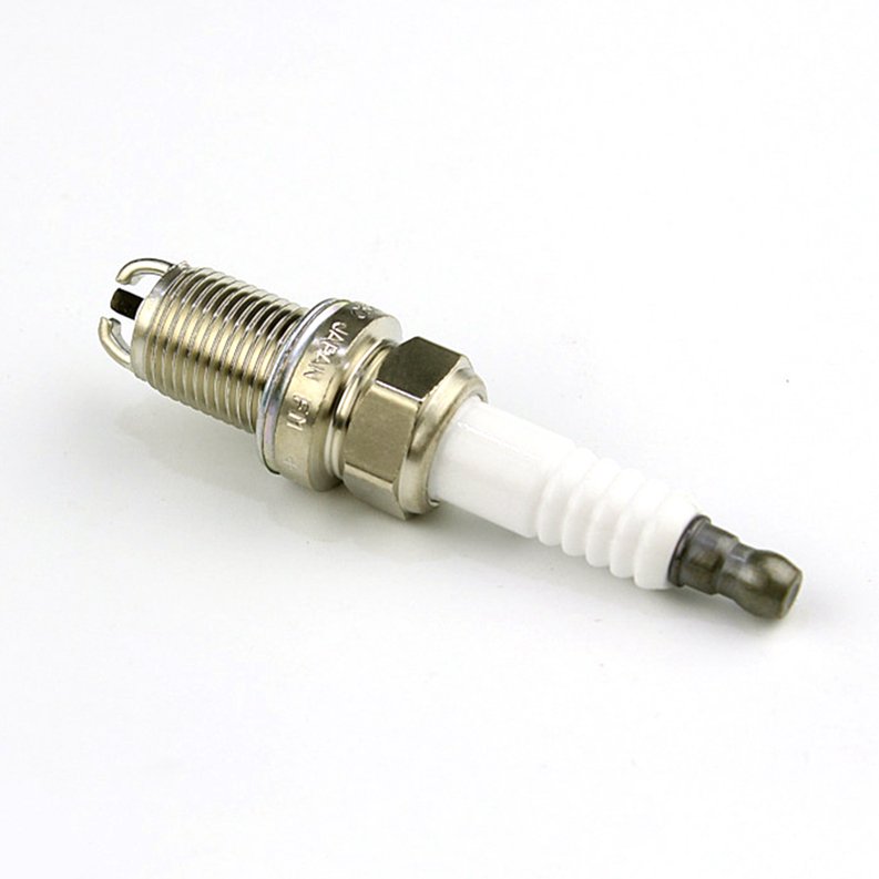 Hot Sale K16TR11 Spark Plugs Genuine Auto Parts Benz Infiniti Hiace Celica Prius Car 90919-01192 Platinum