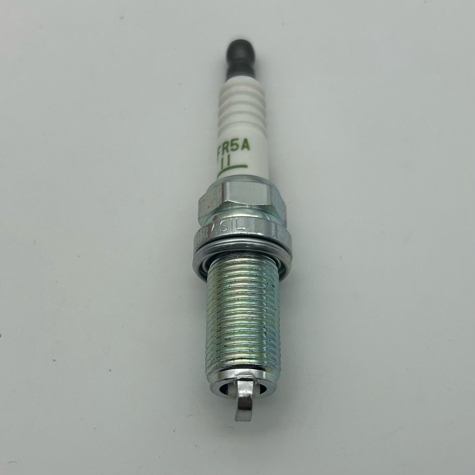 Manufacturer direct sale NG-K nickel alloy spark plug OEM LFR5A-11 6376 on sale