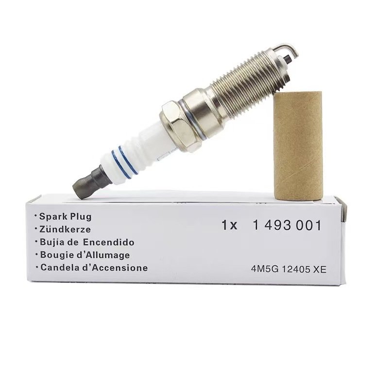 The 4M5G-12405-XE is suitable for the Ford Focus 1.8 Mondeo 2.0 Winning Automotive spark plug 1493001
