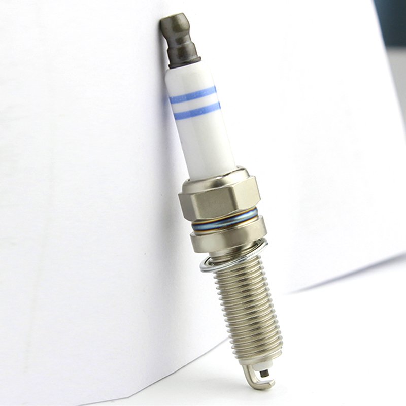 Car Engine System Spark Plug Wholesale YR7NE 0242135527 Spark Plug Price