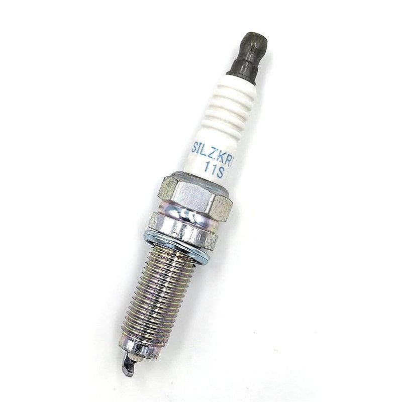 Manufacturers sell environmentally friendly spark plugs with good quality and low price 12290-R2C-T01
