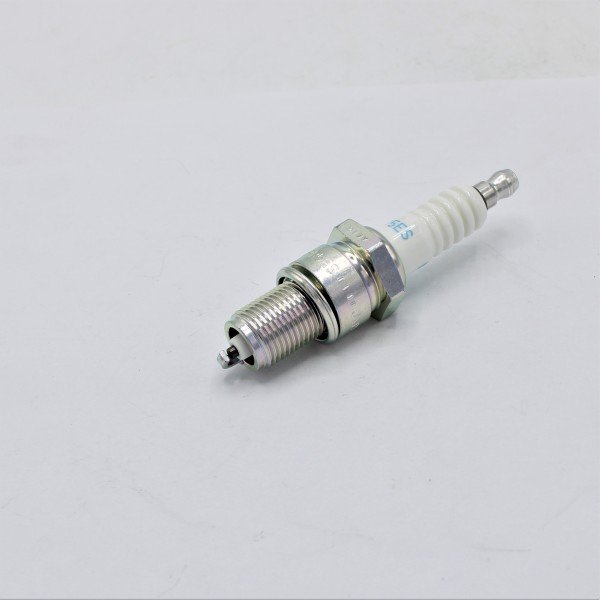 Good quality motorcycle ignition system laser platinum 7734 7422 BPR5ES spark plug for NGK