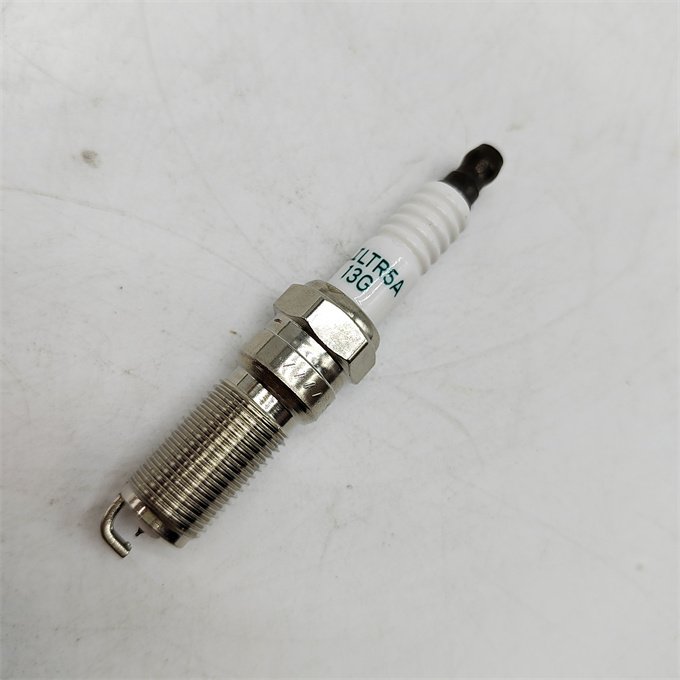 WLGRT L3Y2-18-110 ILTR5A-13G Double Iridium Spark Plug For Mazda 3 5 6 Wagon CX-7 Ford