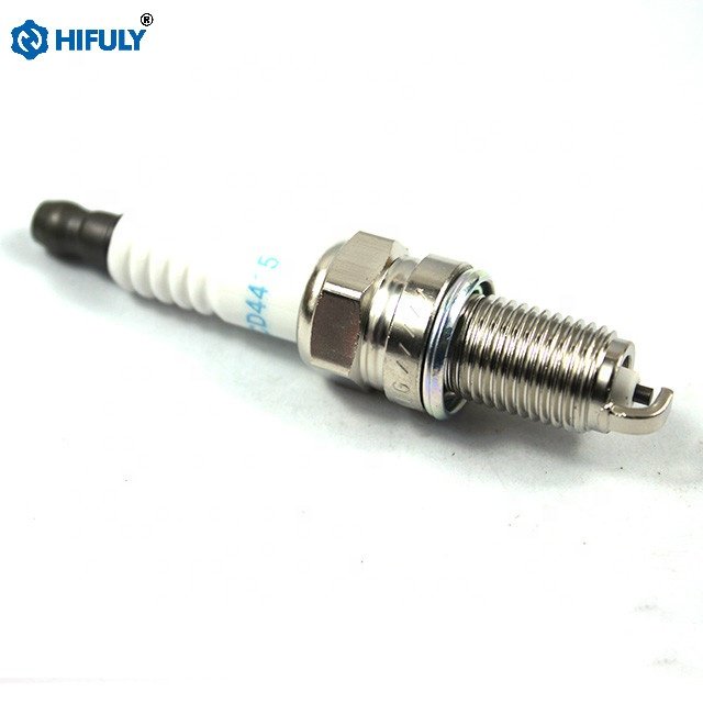 auto DCPR7E titanium spark plug for engines cars BAO JUN 610/630/730 1.5L CHANGHE IDEAL 1.2L FIAT PALIO WEEKEND