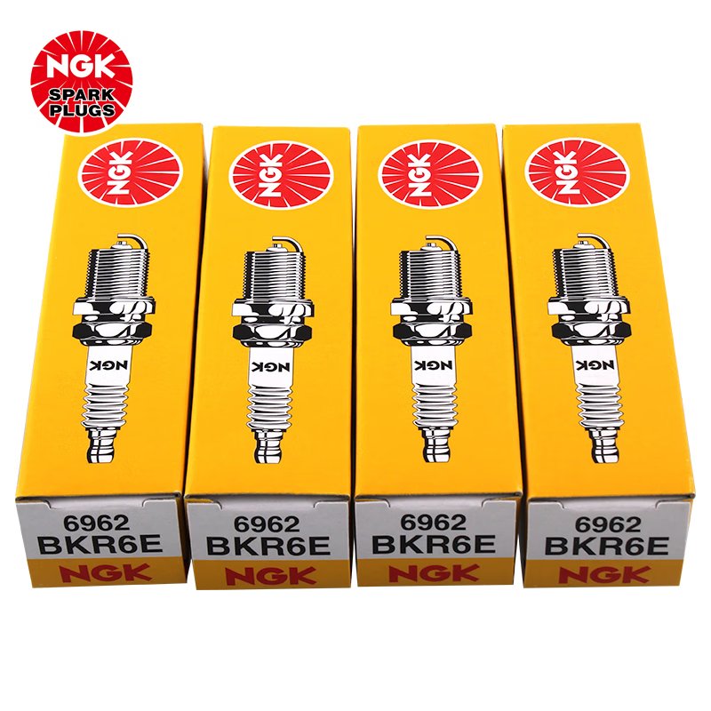 Wholesale Original Genuine NGK Spark Plug Nickel alloy BKR6E 6962 Car Engine Spark Plug for PEUGEOT