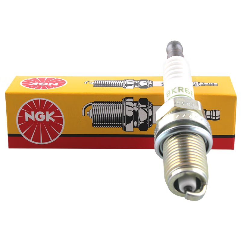 Wholesale Original Genuine NGK Spark Plug Nickel alloy BKR6E 6962 Car Engine Spark Plug for PEUGEOT