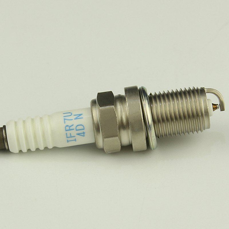 Natural Gas Engine Part My800-3705002 Ifr7u-4d Spark Plug For Generator