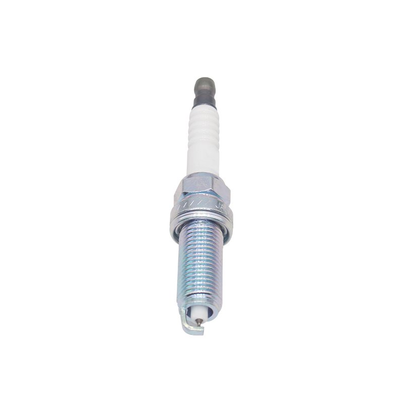 Spark Plug For Nissan March Micra Tiida X-Trail 22401-ED815 22401ED815 LZKAR6AP-11 VFXEH20 FXE20HR11