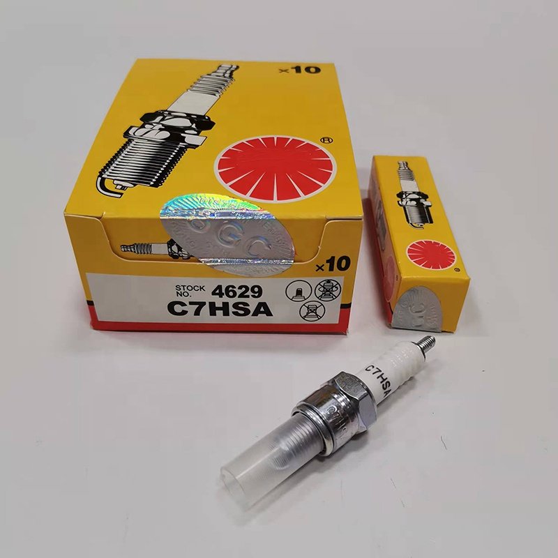 High performance engine ignition system spare part C7HSA C7E CR7HSA BM6A D8EA spark plugs for NGK motorcycles