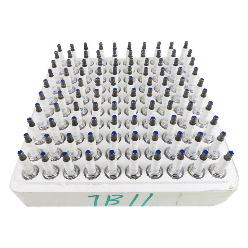 Professional Supply Auto Parts Fire Mouth Iridium Platinum Spark Plugs OEM 18817 11051 18846 11070 18846 10060 27410 37100