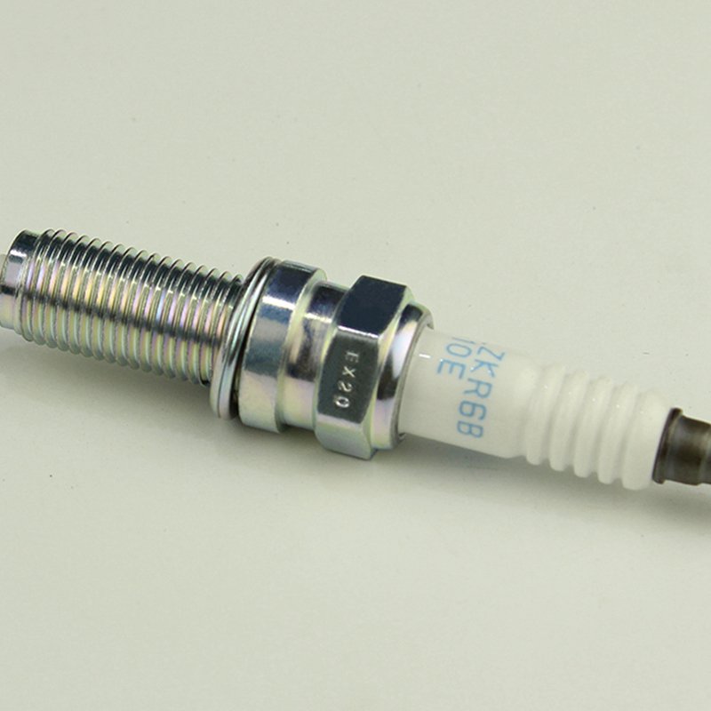 18846-10060 Car Engine Bujia Silzkr6b-10e Spark Plug Engine For Ix35 Kia