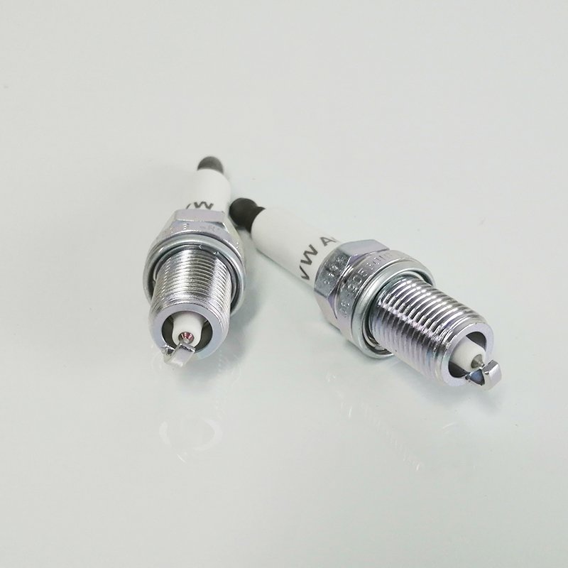 Chinese suppliers provide high quality 101905611G car spark plugs, wholesale for Volkswagen, Audi spark plugs