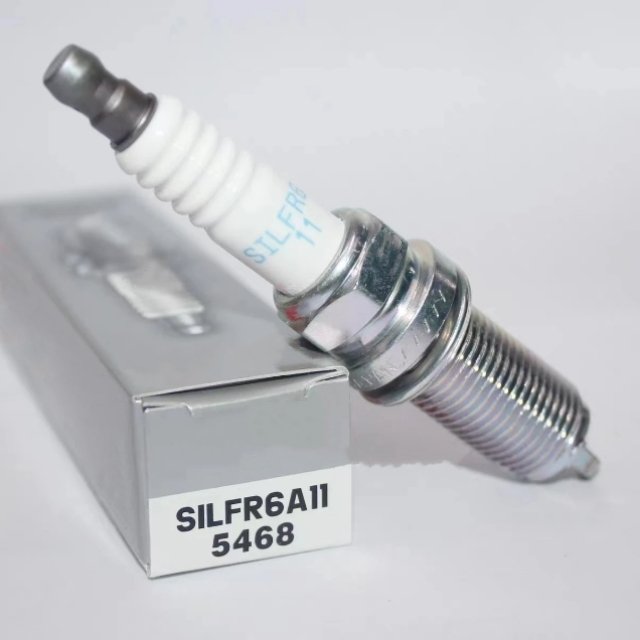 Japanese Car Spare Accessories OEM SILFR6A11 22401-AA720 5468 Laser Iridium Spark Plug Candle For Vitara Kizashi SX4