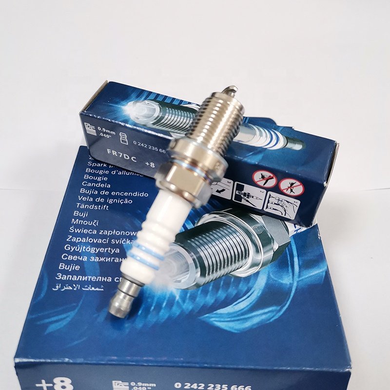 Good Quality Auto Spare Parts Ignition Bujias Candle 0242235666 Fr7Dc+8 +9 +10 +42 +45 Spark Plug for BOSCH