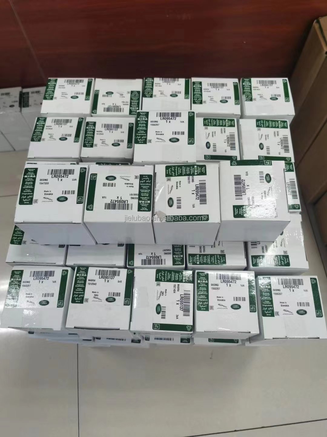 LR178881 JDE38685 LR091617 Land Ro-ver Evoque Spark Plug