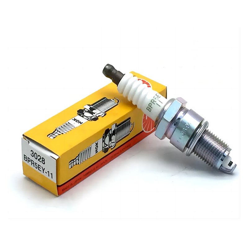 High Performance Car Spark Plugs BPR5EY-11 3028 Fit For Toyota Honda 4228 6261 BPR6EY-11