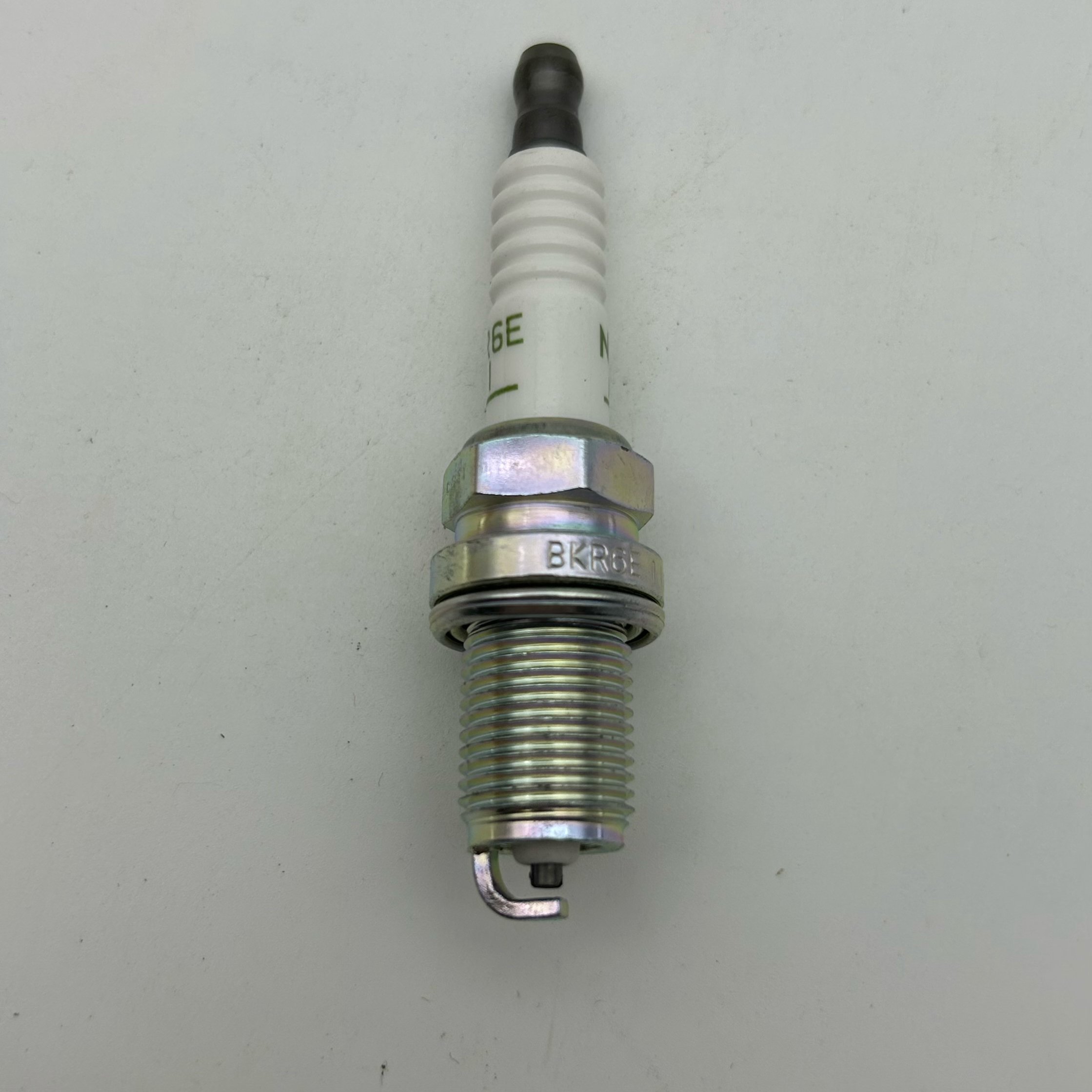 auto spare parts Spark Plug BKR6E-11 2756 For bujias