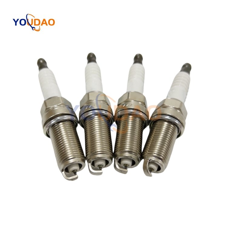 224015M015 PLFR5A-11 Top Ranking High Performance Auto Spare Parts Car Spark Plug 22401-5M015