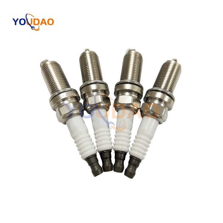 224015M015 PLFR5A-11 Top Ranking High Performance Auto Spare Parts Car Spark Plug 22401-5M015