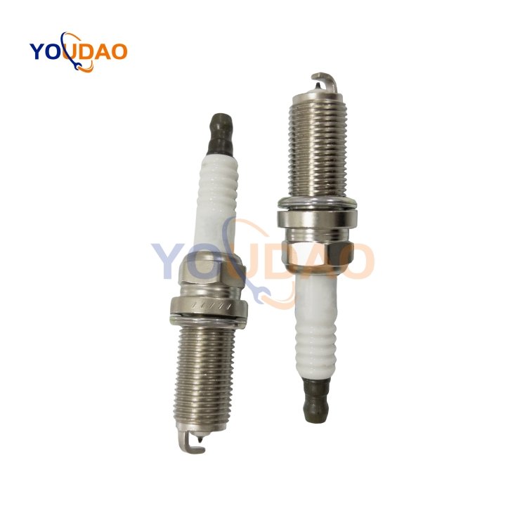224015M015 PLFR5A-11 Top Ranking High Performance Auto Spare Parts Car Spark Plug 22401-5M015