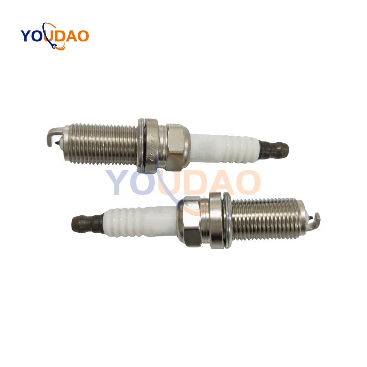 224015M015 PLFR5A-11 Top Ranking High Performance Auto Spare Parts Car Spark Plug 22401-5M015