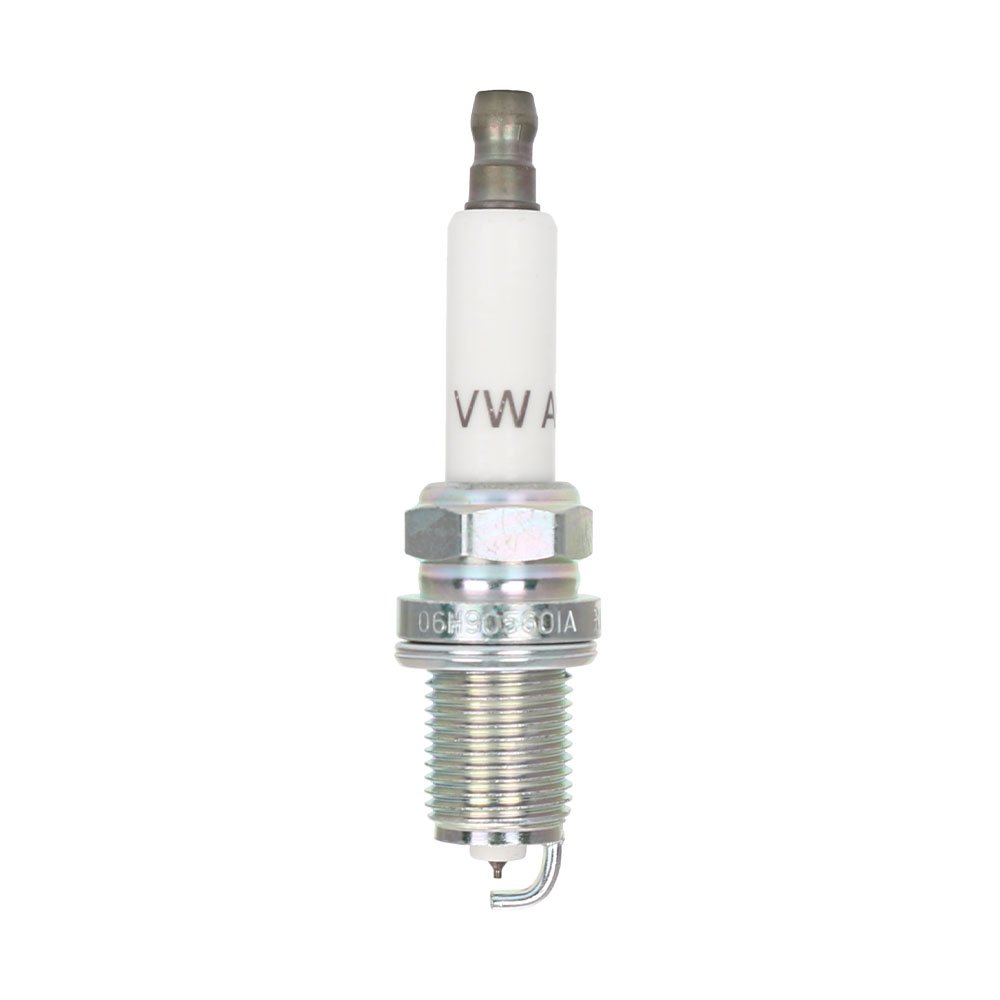 NEW high quality R8 A3 A4 A8 Spark plug For Audi RS5 A6 A5 Q5 Spark plug 06H905601A
