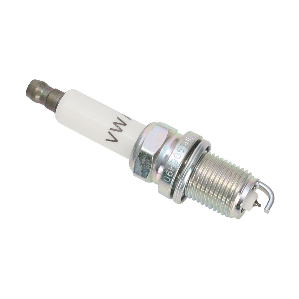 NEW high quality R8 A3 A4 A8 Spark plug For Audi RS5 A6 A5 Q5 Spark plug 06H905601A