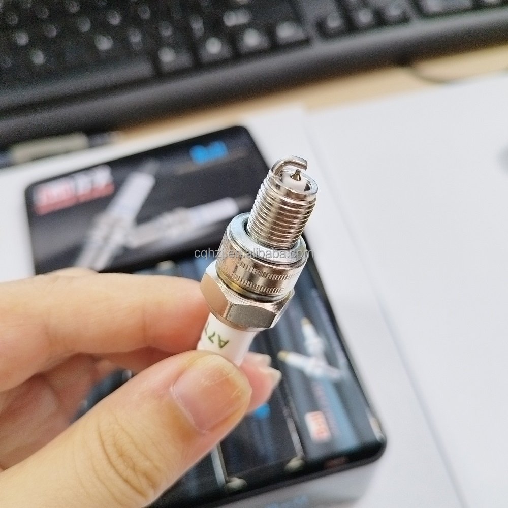 CQHZJ High performance ceramic burner single electrode motorcycle engine part iridium C7HSA A7TC D8EA CPR6EA spark plug for GY6