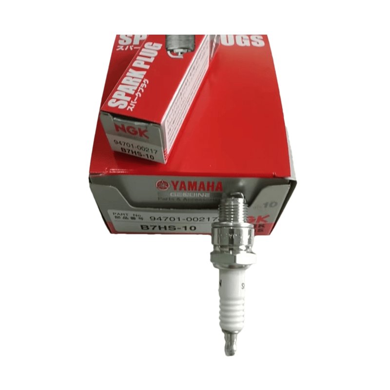 XZG High Quality B8HS-10 B7HS-10 spark plug for boat engine outboard motor