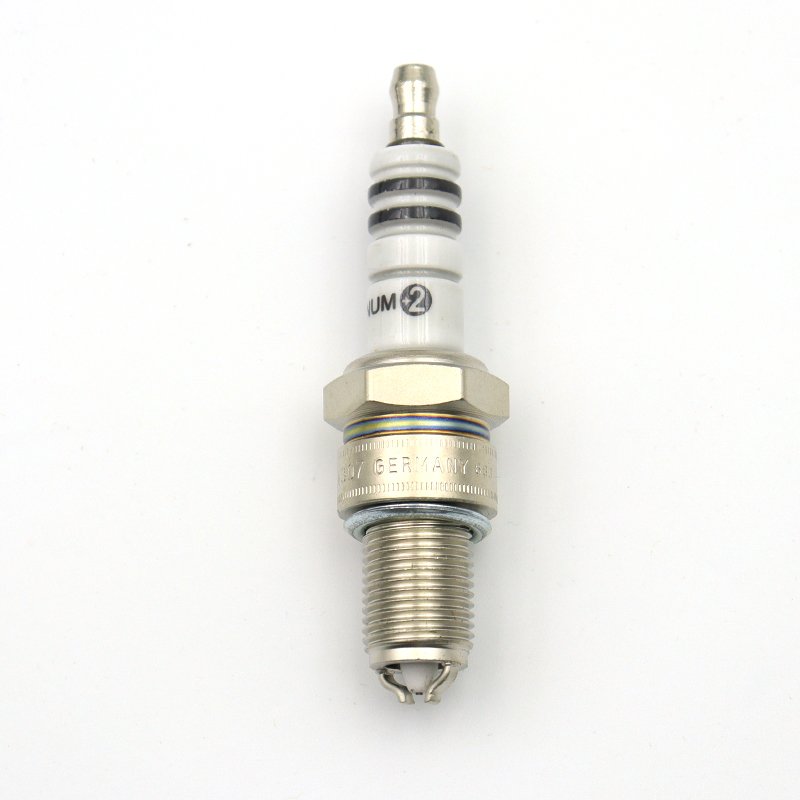 factory spark plug bujia candles German Car 4307 Low Price original quality Spark Plug For Car