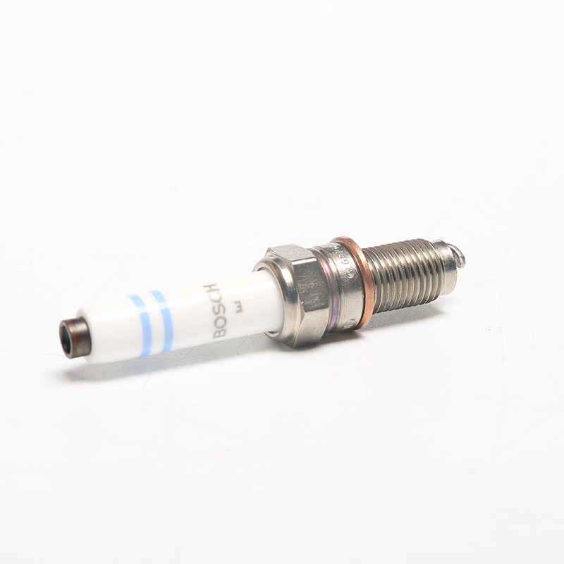 For use with Volkswagen Lindo Lavida Passat Santana Bora Golf Audi ignition coil Spark Plug No. OE 04E 905 612 C