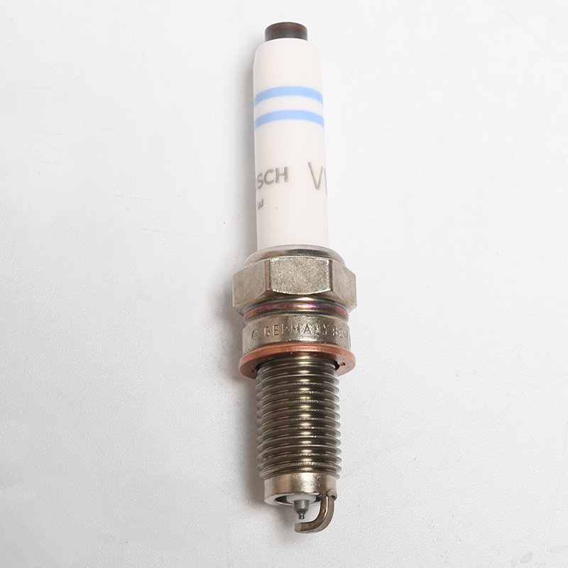 For use with Volkswagen Lindo Lavida Passat Santana Bora Golf Audi ignition coil Spark Plug No. OE 04E 905 612 C