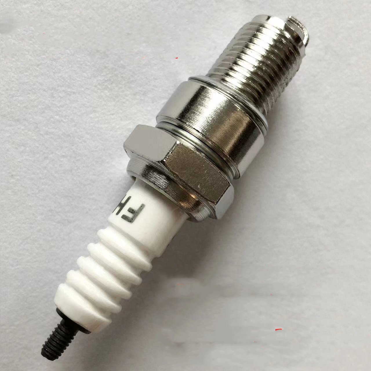 Laser Iridium SPARK PLUG BKR7EIX 2667 BKR6EIX-LPG BKR8EIX BKR9EIX for Honda Civic BMW Volvo Porsche