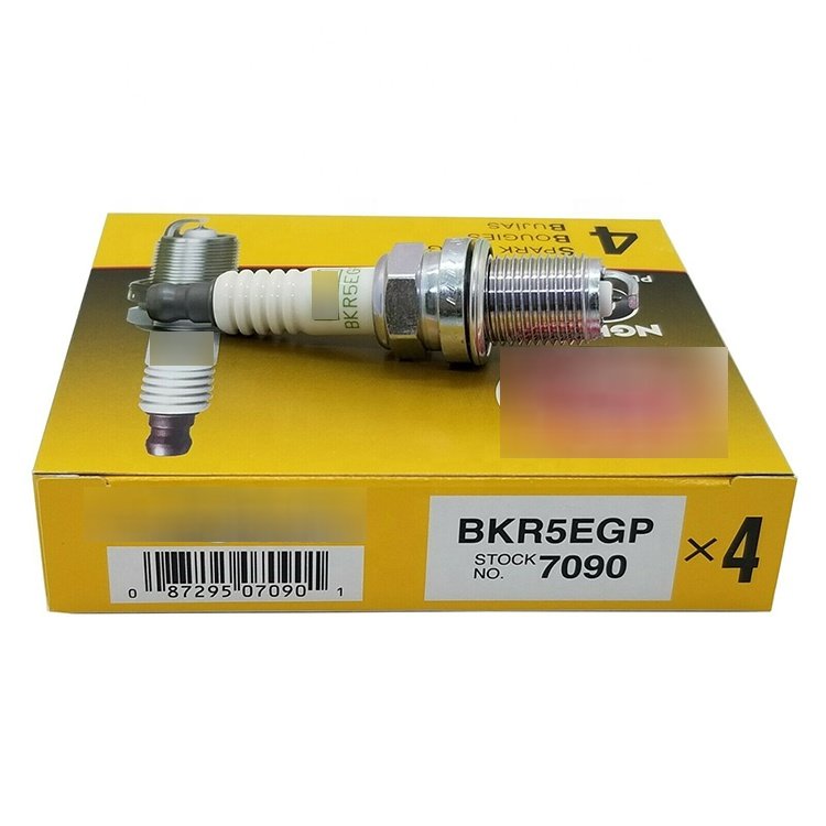 Universal Spark plug BKR5EGP 7090 For Nissan Acura TL Infiniti G20 NX Dodge Toyota Echo Saab Scion xA xB Mitsubishi Montero