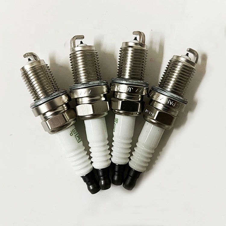 Universal Spark plug BKR5EGP 7090 For Nissan Acura TL Infiniti G20 NX Dodge Toyota Echo Saab Scion xA xB Mitsubishi Montero