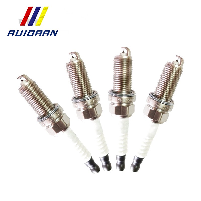 Cdk L7tc Chainsaw Bujias B7tc Pulstar K6rtc 70Cc Spark Plug for Nissan Tiida Byd F0 Toyota
