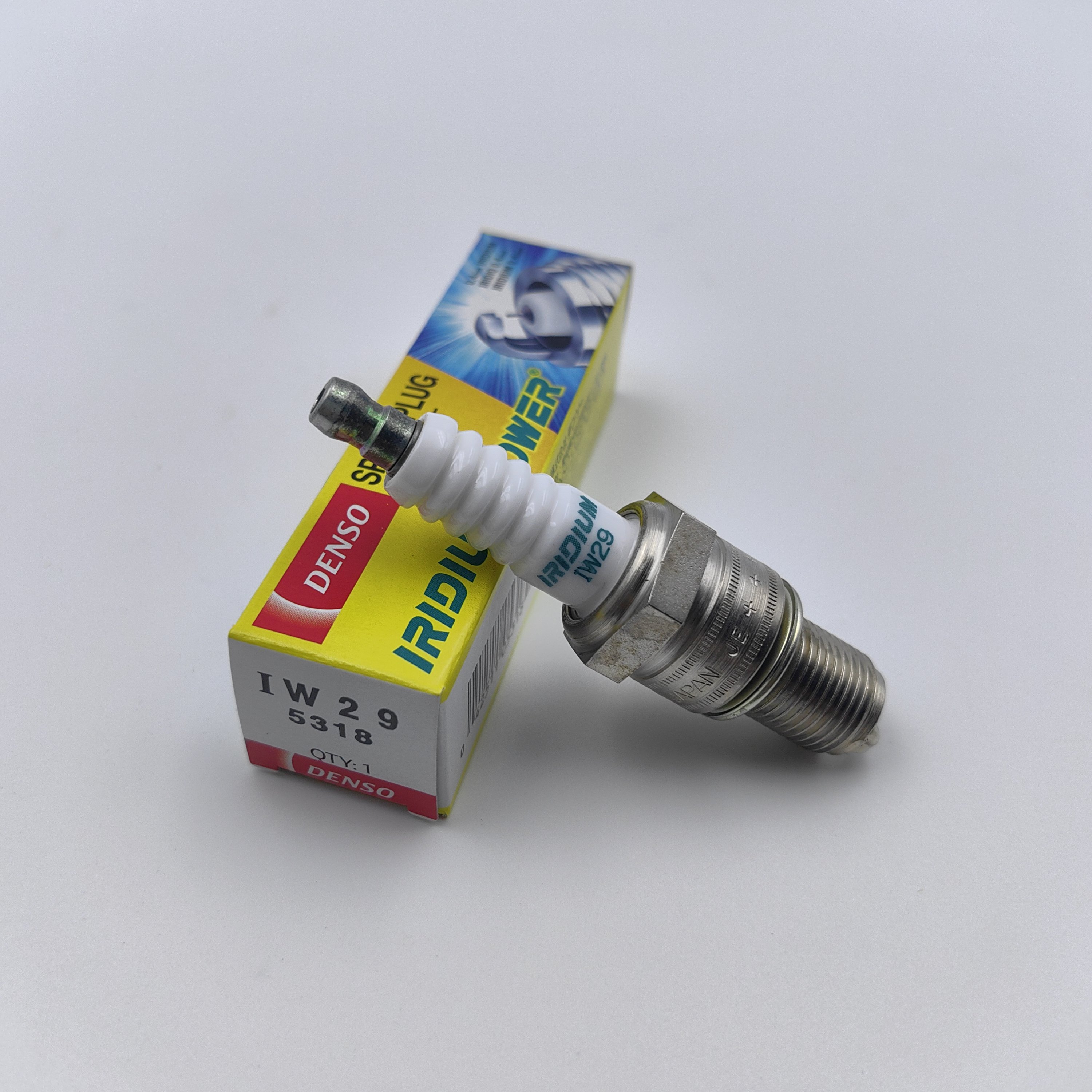 Verified Distributor Original Genuine DENSO Bougie 5318 IW29 For Motorcycles CAGIVA Mito SP 125 , Planet 12 / POLARIS SNOWMOBILE