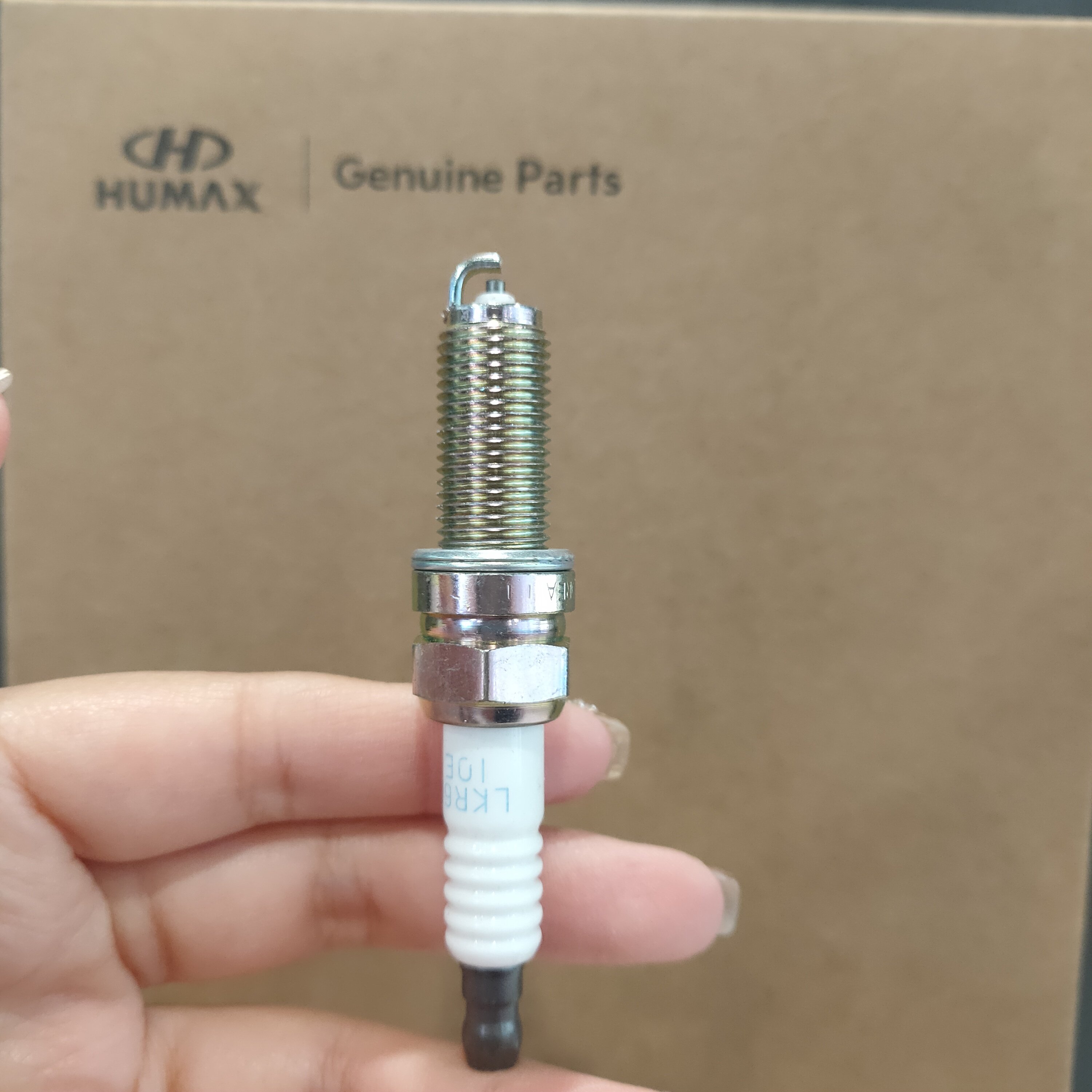 auto parts blue tip double iridium platinum spark plug 18843 10062 fit for Kia Hyundai