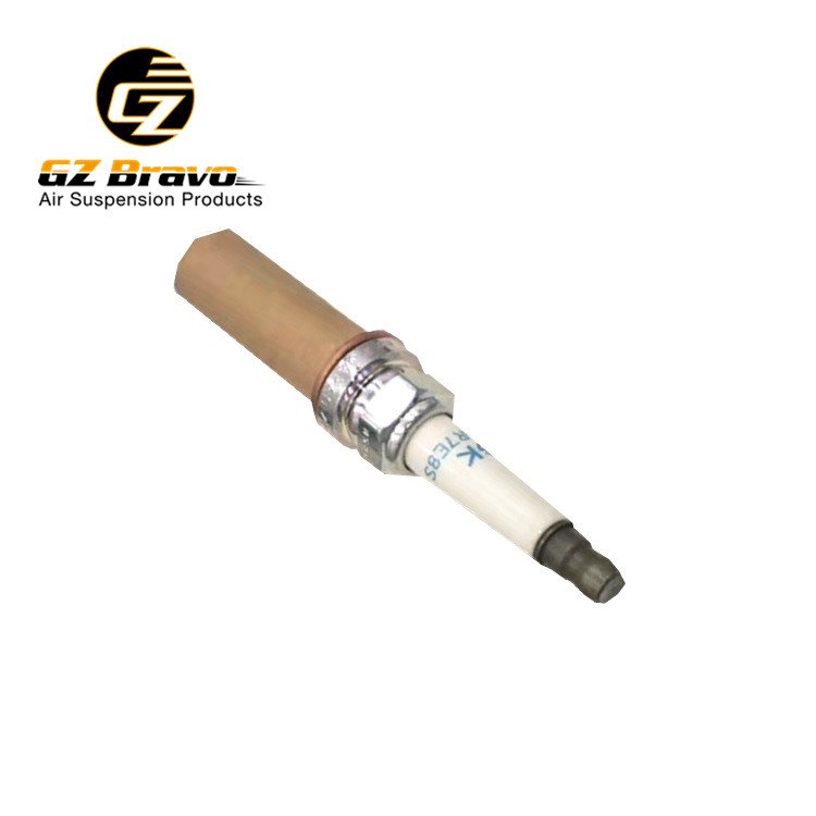 Spark Plug LR050998 NGK93476SILZKAR 7R8S for Range Rover