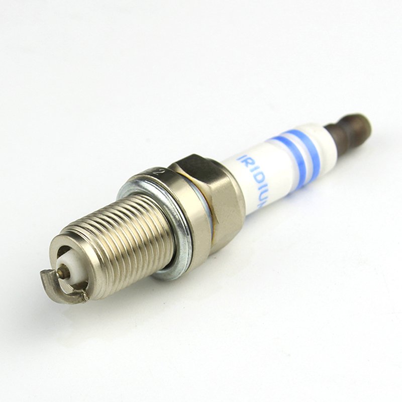Natural gas auto Spark Plug supplier FR3KII332 high quality cheap car spark plug tool 0242255521