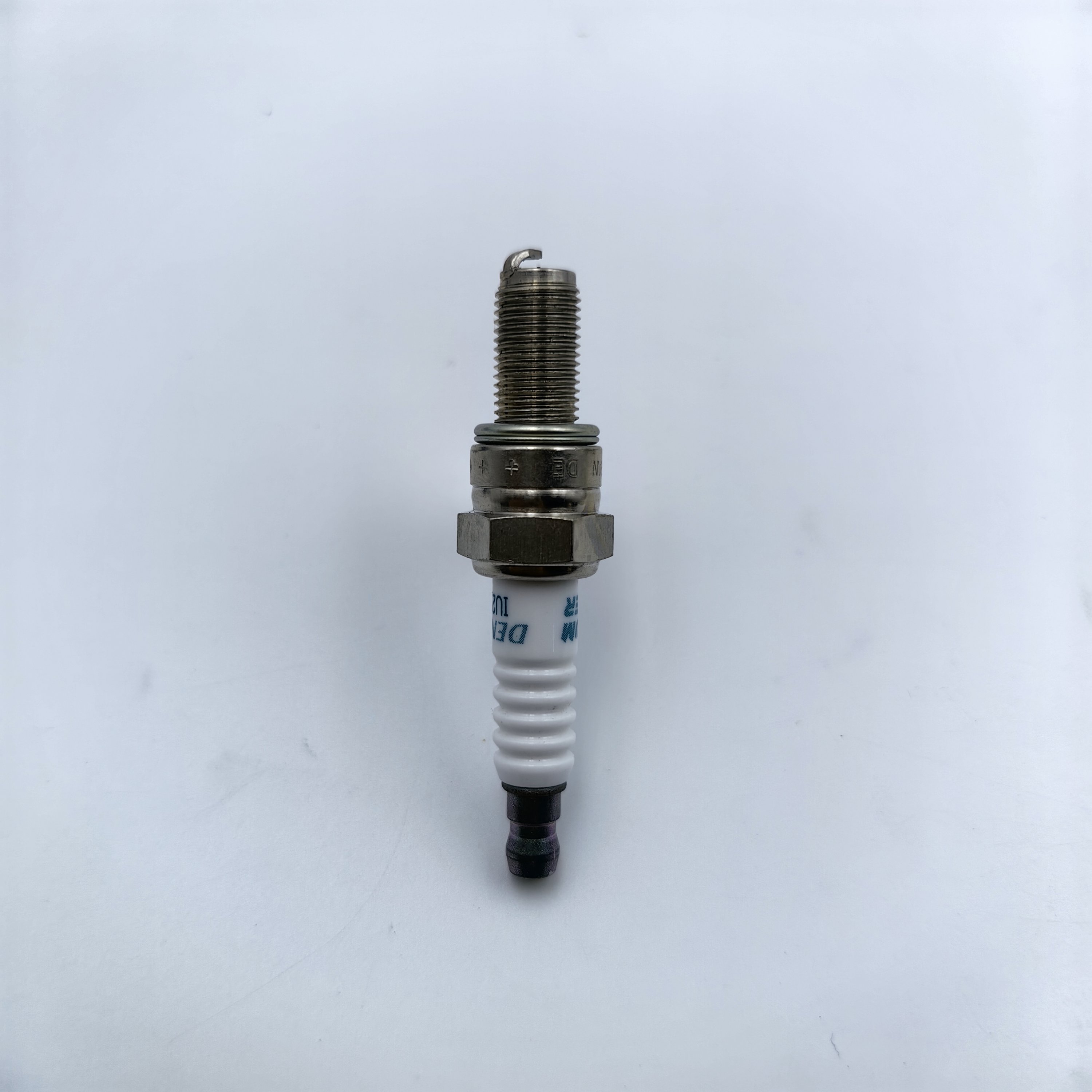 Wholesale High Quality Denso Iridium Buja 5360 IU20 For Motorcycle HONDA KARINA 125, KARISMA 125, REVO ABSOLUT, SUPRA X 125